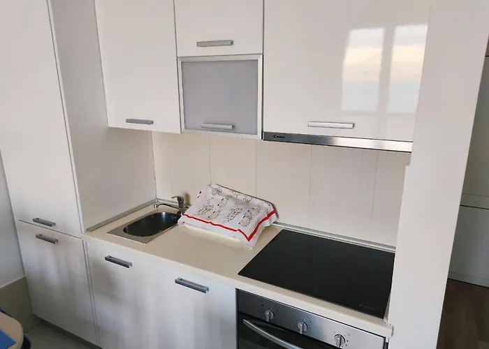 شقة Sea View & Pool By Pag Tours