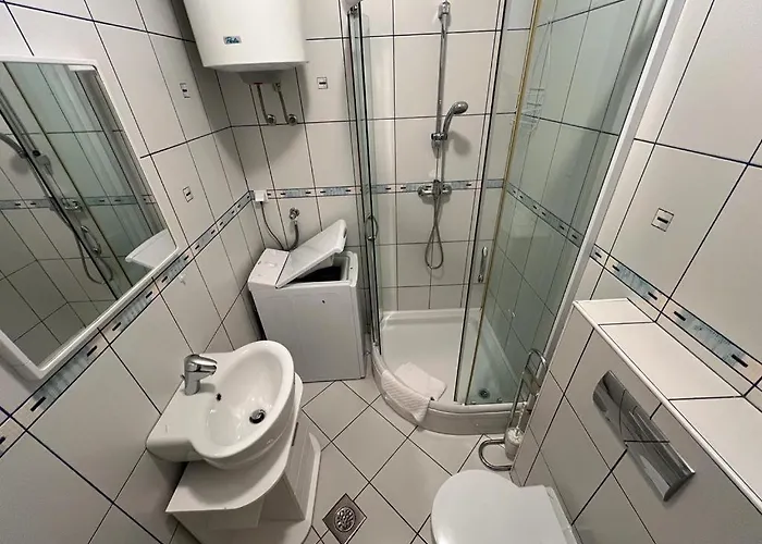 شقة Sea View & Pool By Pag Tours