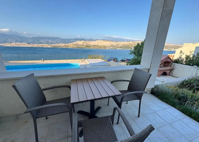 Sea View & Pool By Pag Tours